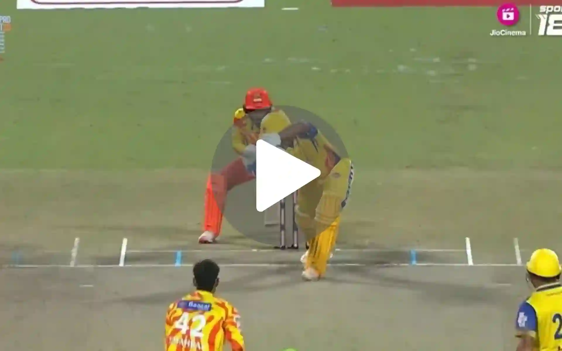 [Watch] SRH's Shahbaz Ahmed Produces Magic In Bengal Pro T20 League 2024; Stumps Rattled